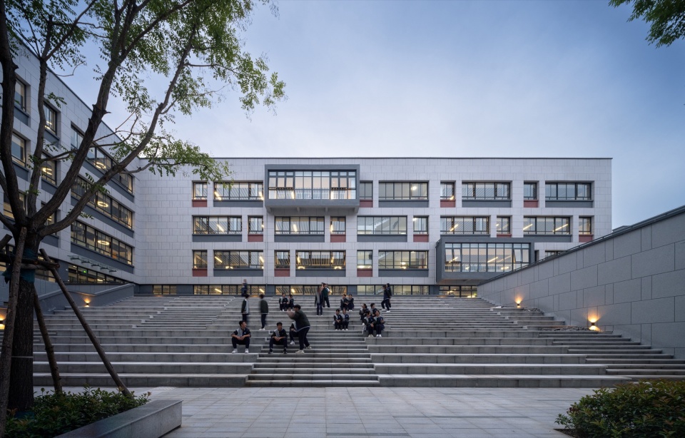 河南安阳振中学校 山东建筑大学建筑城规学院象外营造工作室