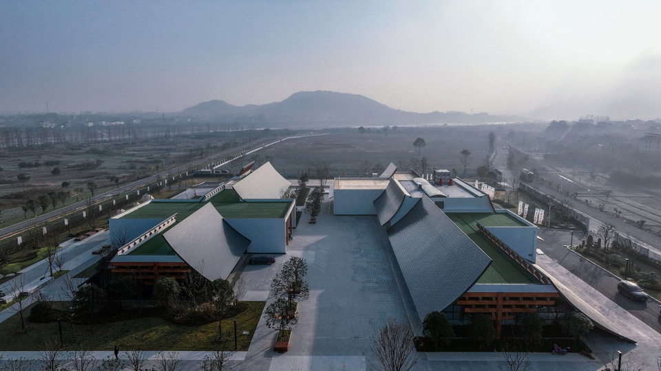 Changshan Huyou Trading Center China by WSD ZUP