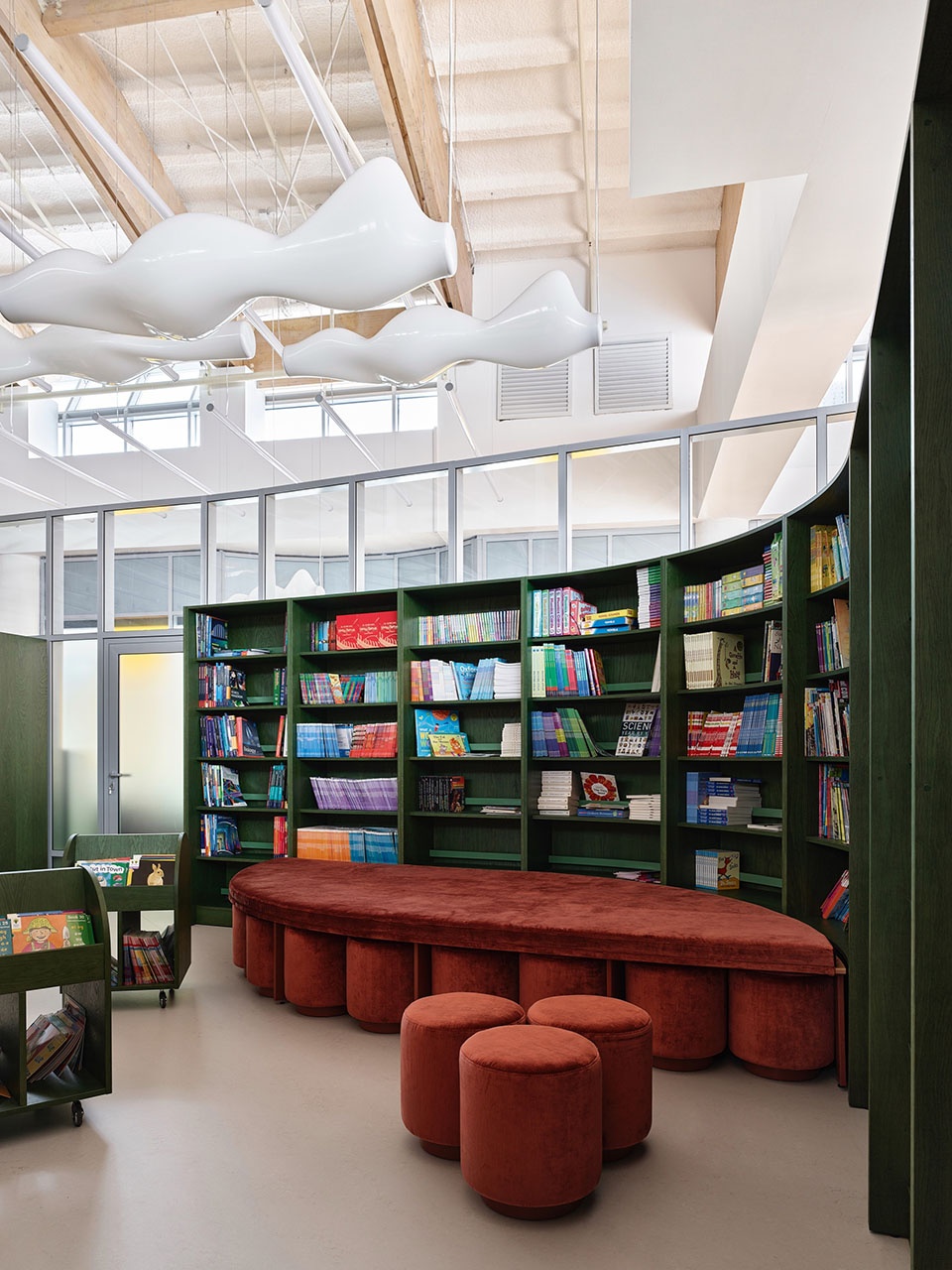 SKOLKOVO International Gymnasium Library FORM Bureau