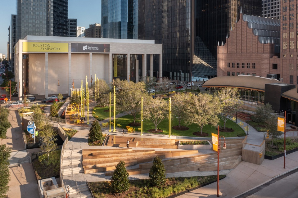 lynn wyatt square for the performing arts by rios