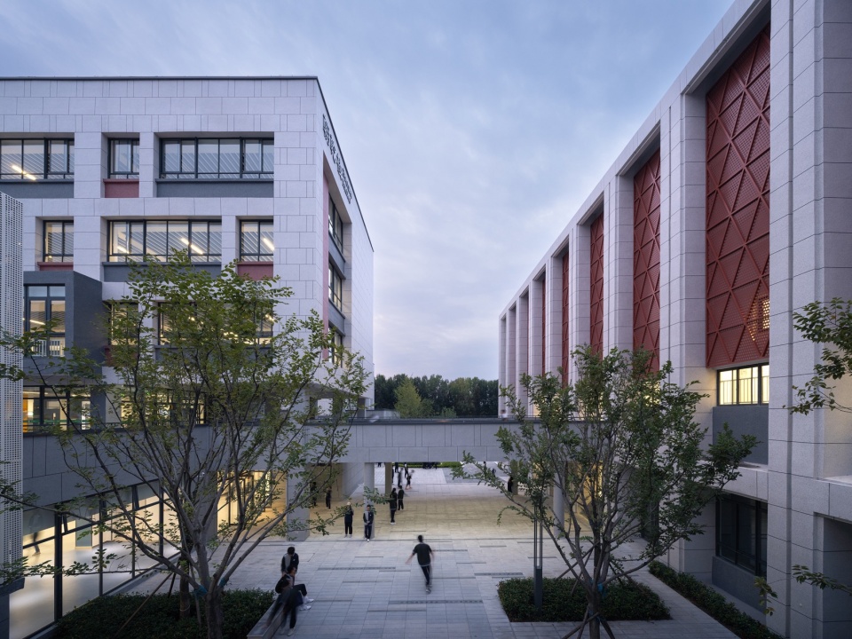 河南安阳振中学校 山东建筑大学建筑城规学院象外营造工作室
