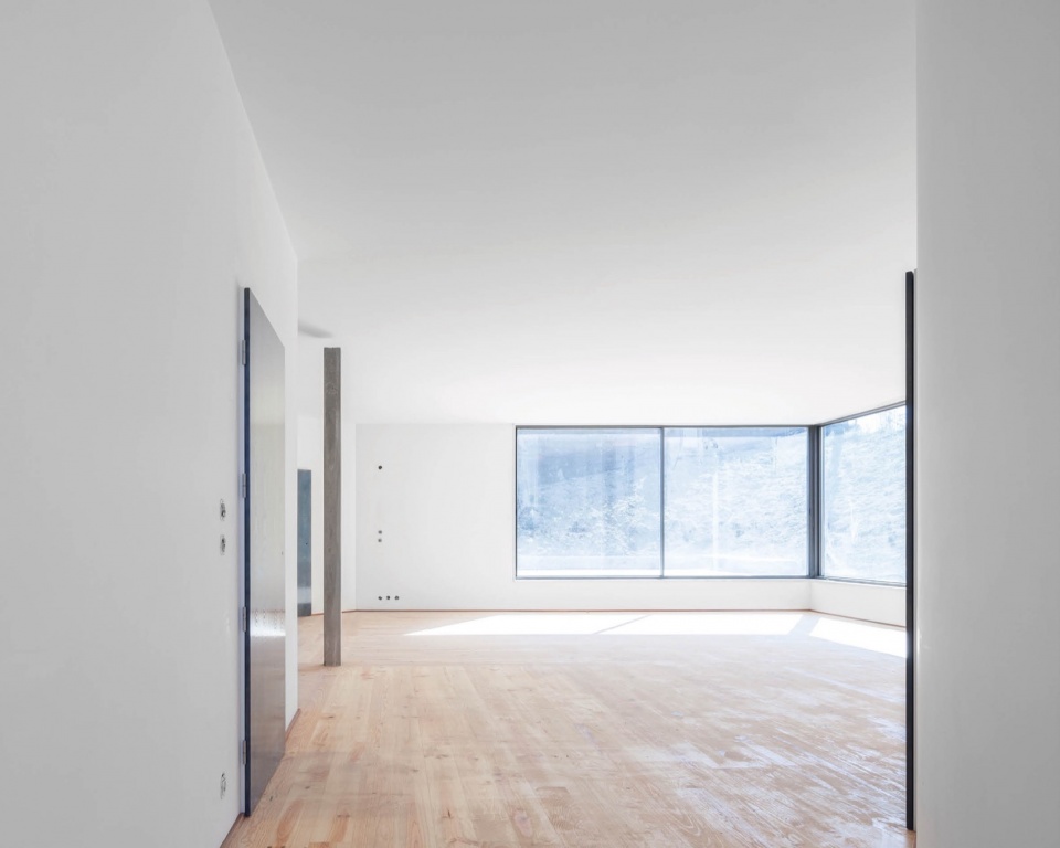 house for three generations fala