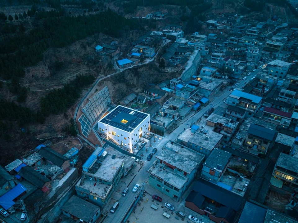 SQUARES Library SAKO Architects