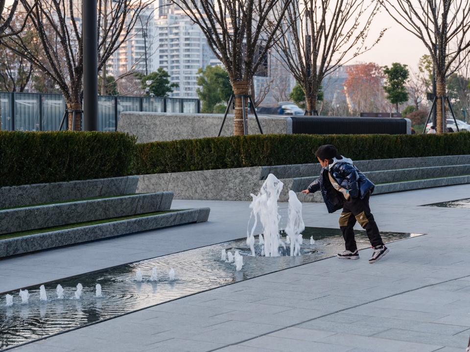 hangzhou center landscape design by pland
