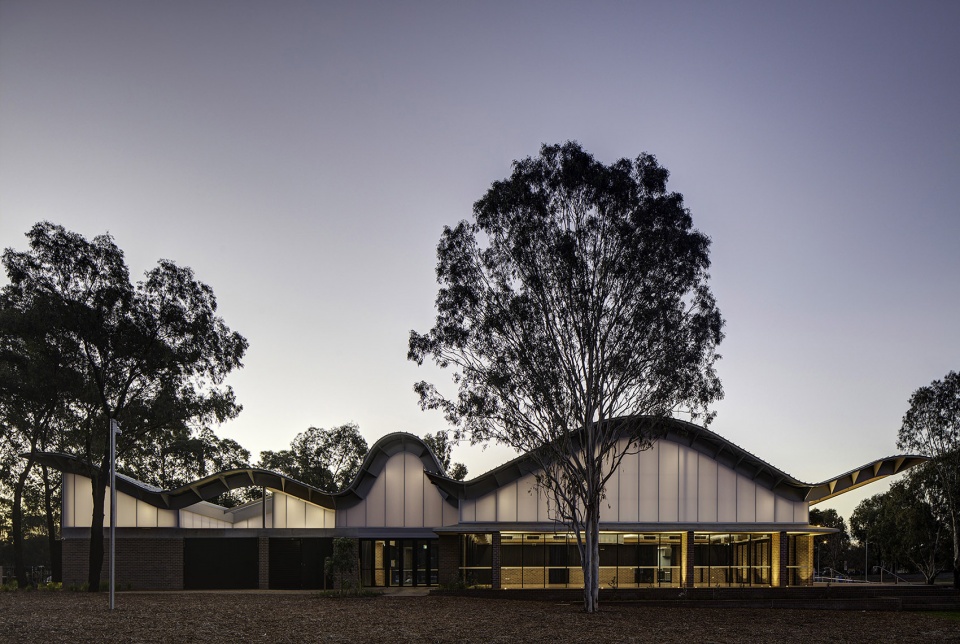 woodcroft neighbourhood centre by carter williamson architects