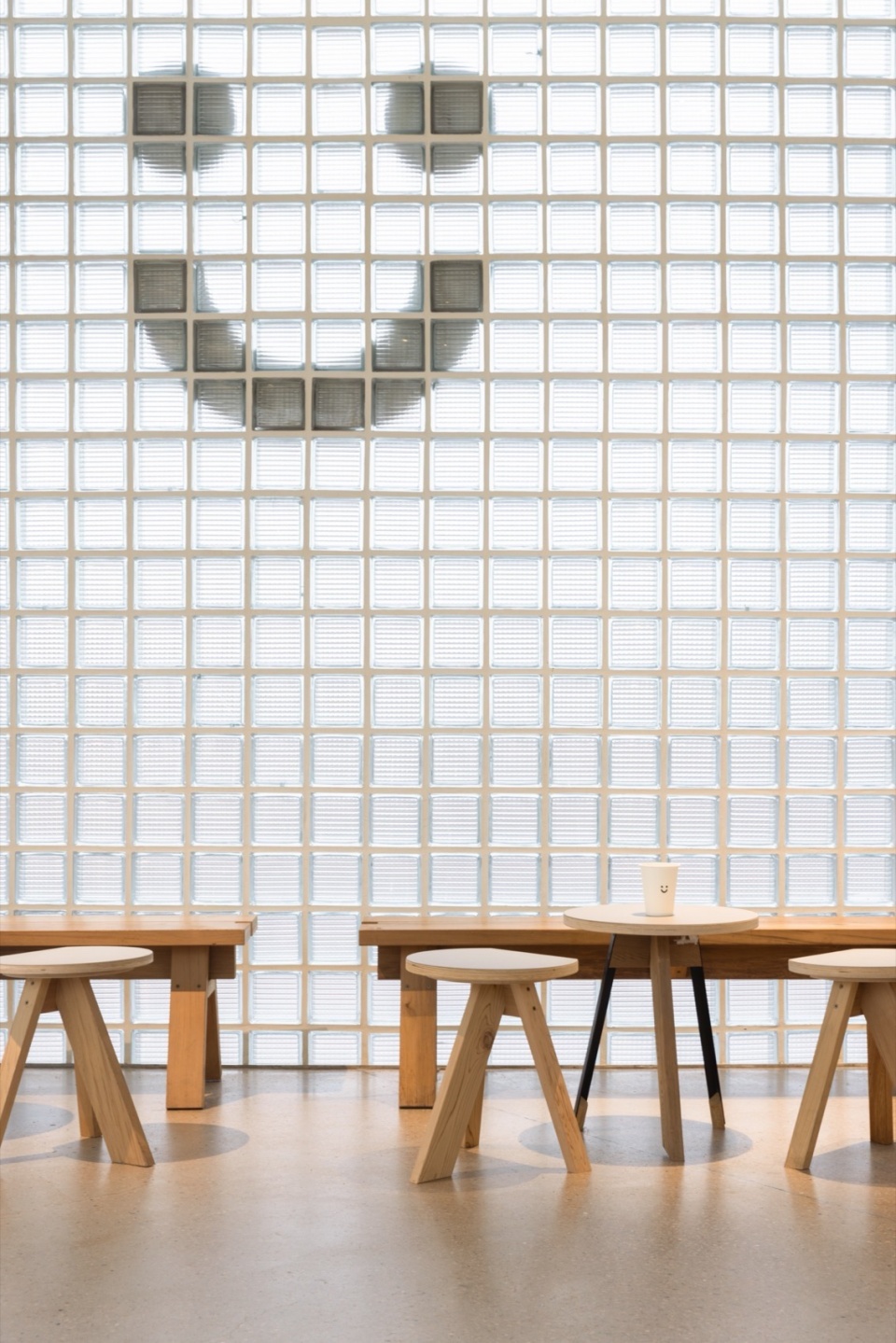 dotcom coffee青岛海边店 Atelier Loong
