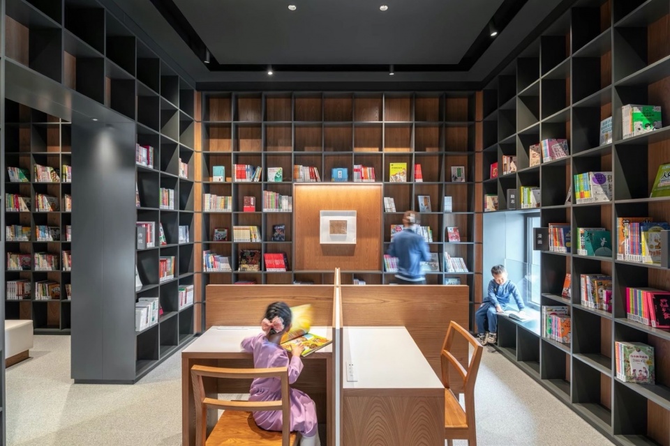 SQUARES Library SAKO Architects