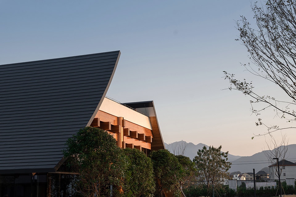 Changshan Huyou Trading Center China by WSD ZUP