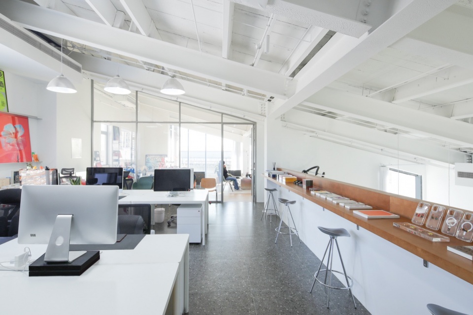 beijing funs itown h9 office design by cplus