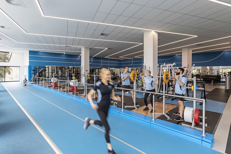 deakin university specialised indoor exercise and sport science teaching building by ds architects