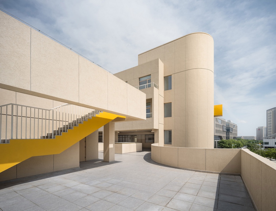 Wenqi Road Primary School by Rong Zhaohui Studio ZRADI
