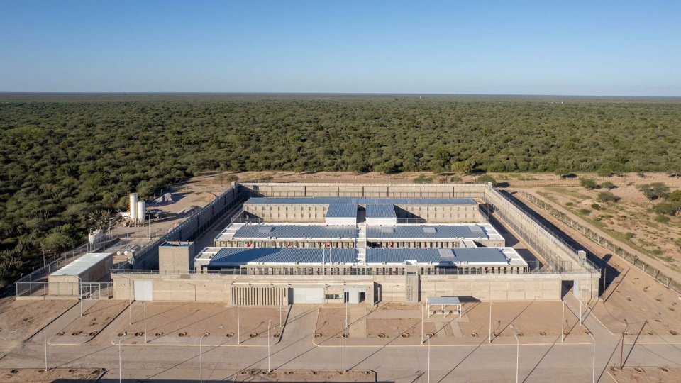 high security mens prison by domanico bertorello associated architects