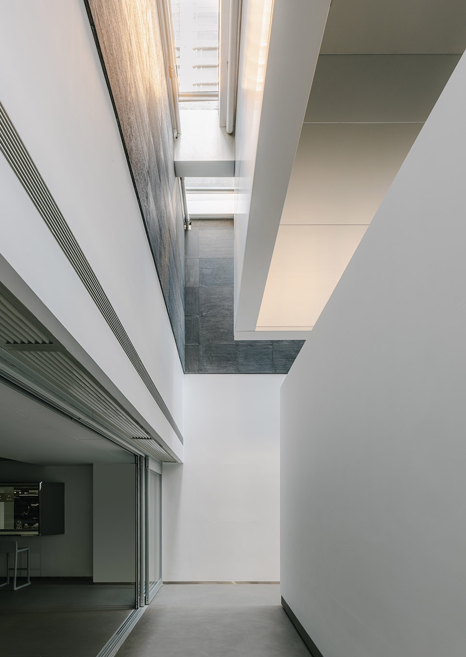 HERmit Space Beijing MAHA Art Center by BUZZ Architects