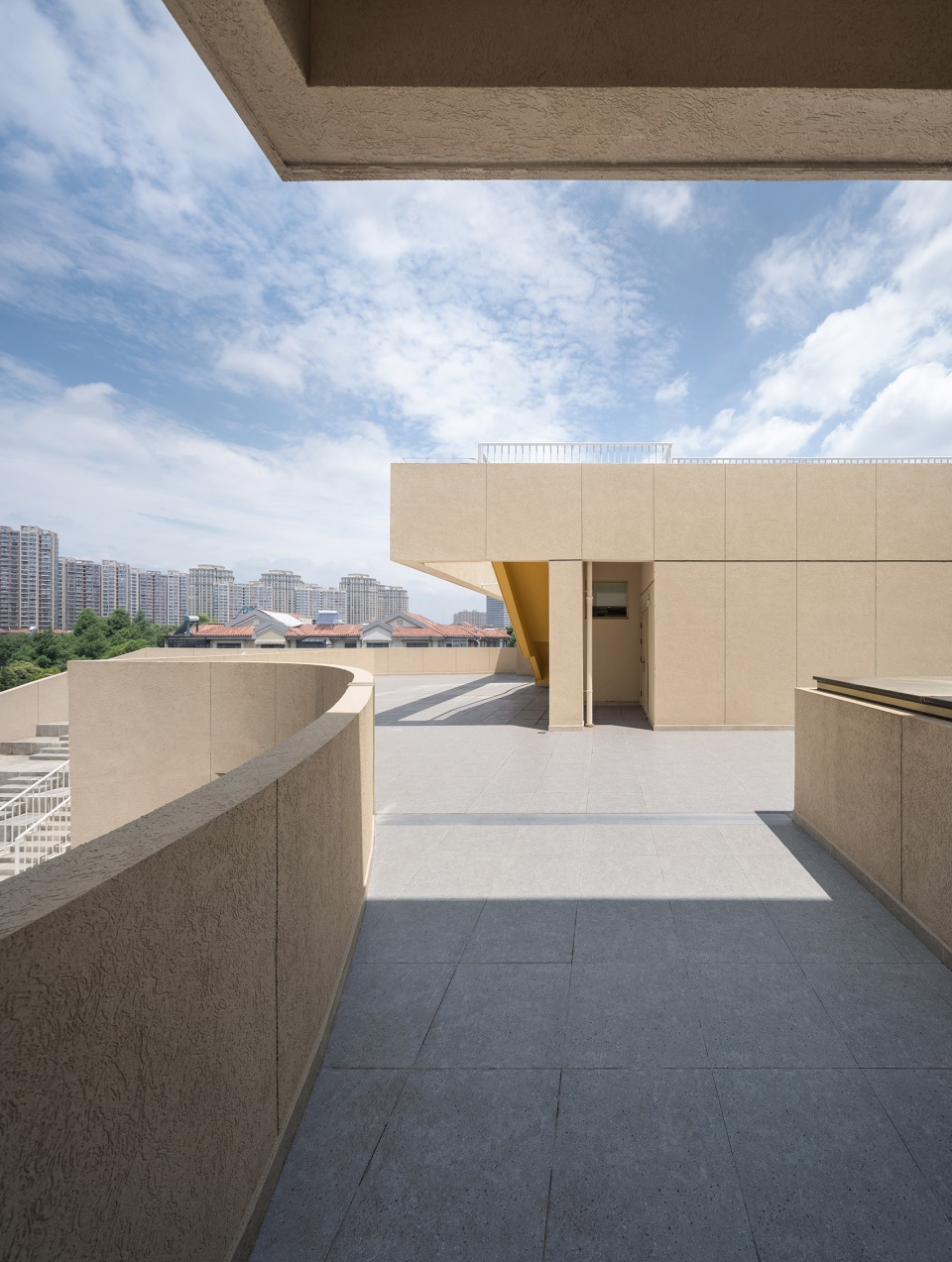 Wenqi Road Primary School by Rong Zhaohui Studio ZRADI