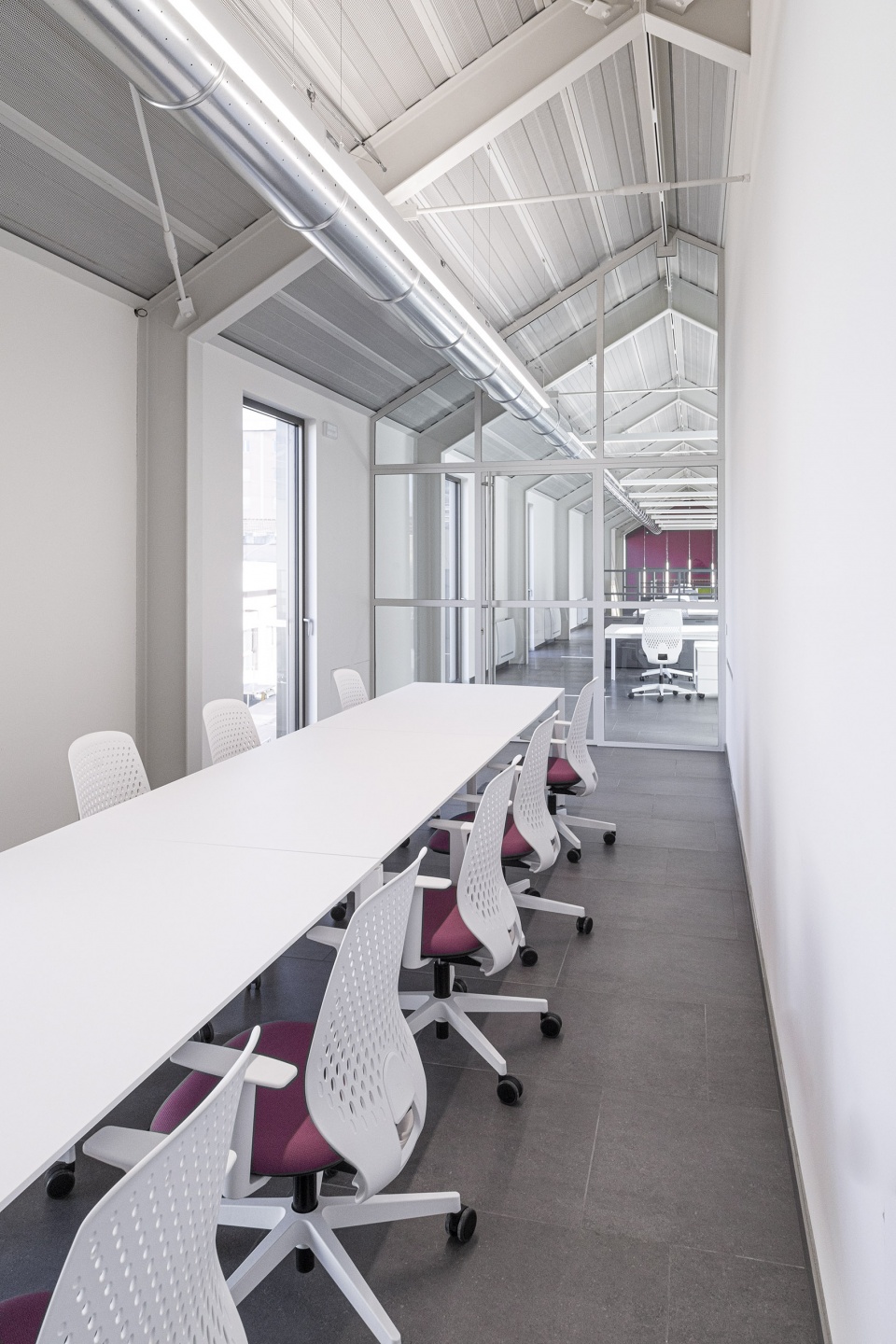 trafilerie mazzoleni administration centre by studiocapitanioarchitetti