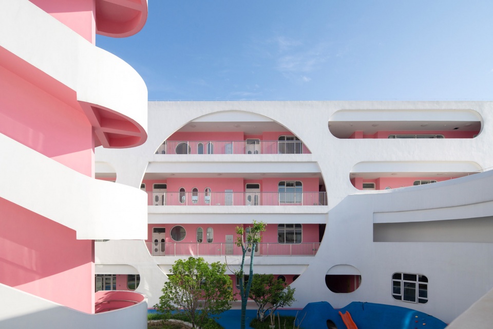 Shucheng Vitality Kindergarten China by Dika Architectural Design Centre