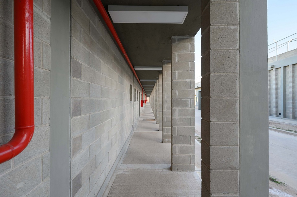 high security mens prison by domanico bertorello associated architects