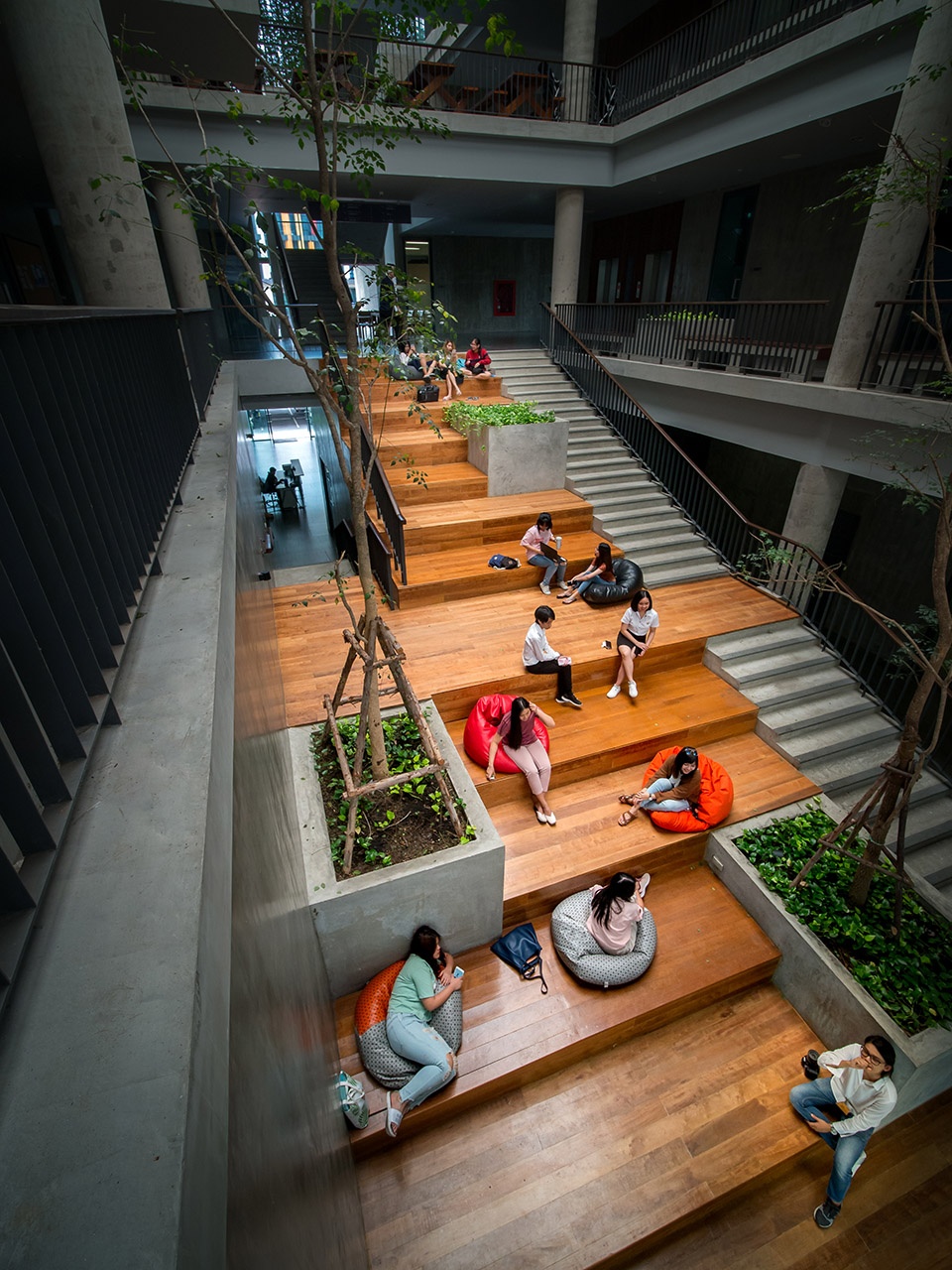 Faculty of Learning Sciences and Education Thammasat University by Arsomsilp Community and Environmental Architect Co Ltd