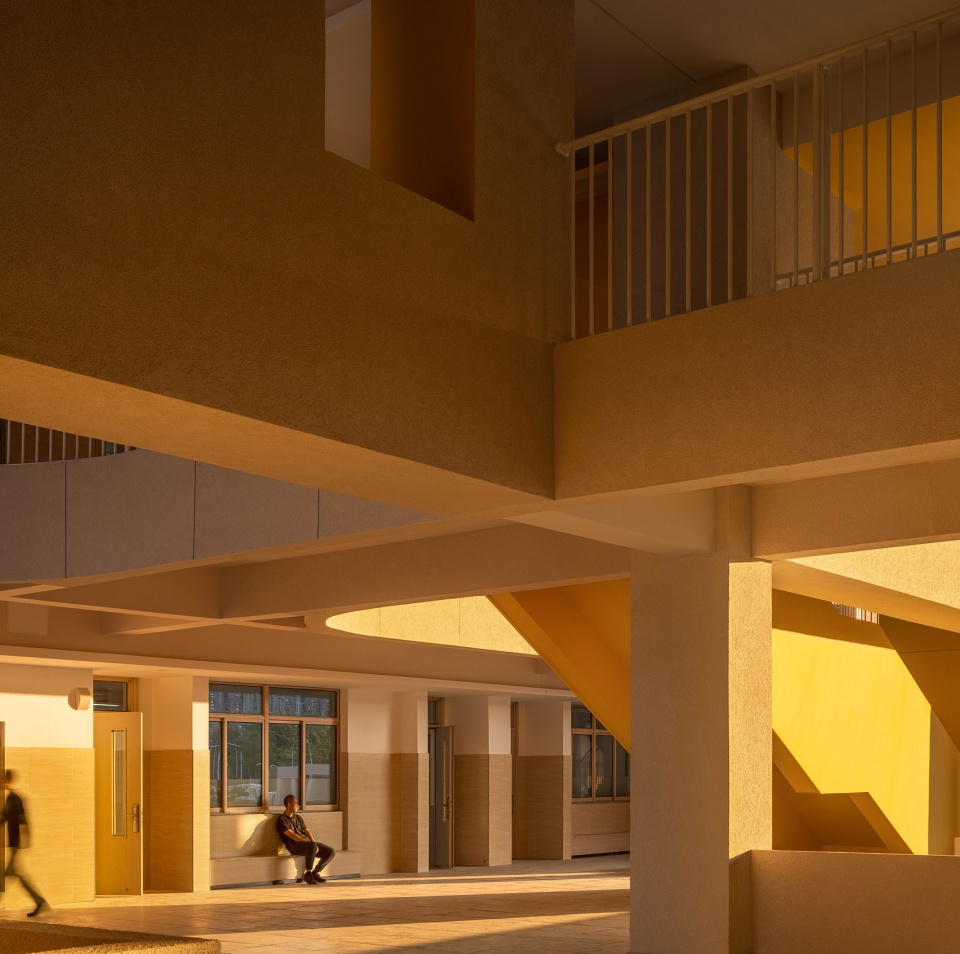 Wenqi Road Primary School by Rong Zhaohui Studio ZRADI