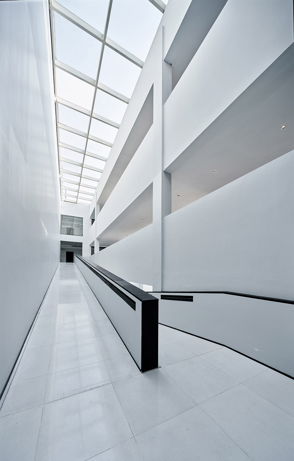 brloote headquarters by greater dog architects