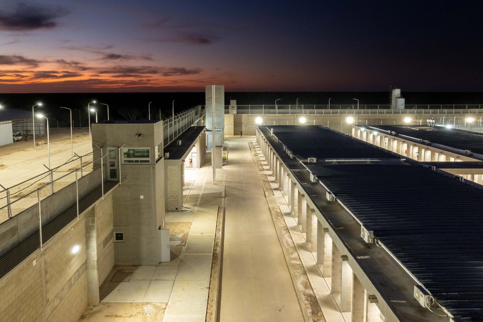 high security mens prison by domanico bertorello associated architects