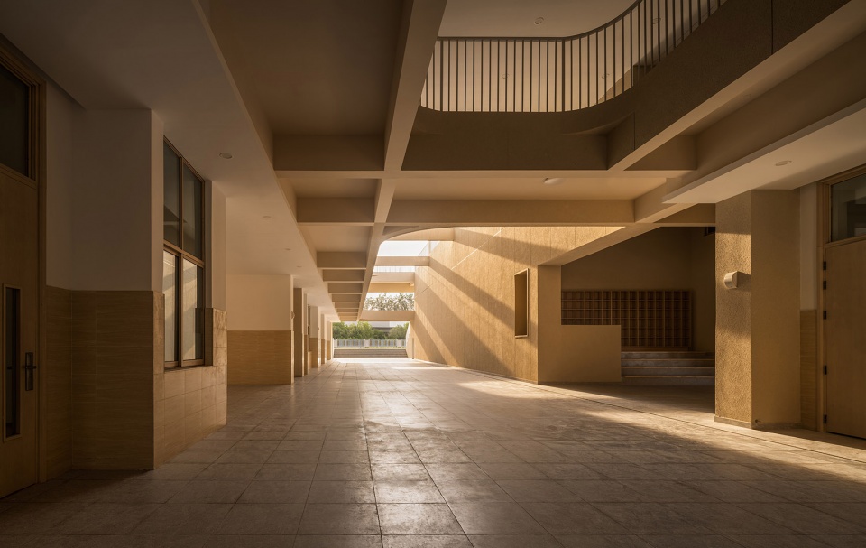 Wenqi Road Primary School by Rong Zhaohui Studio ZRADI