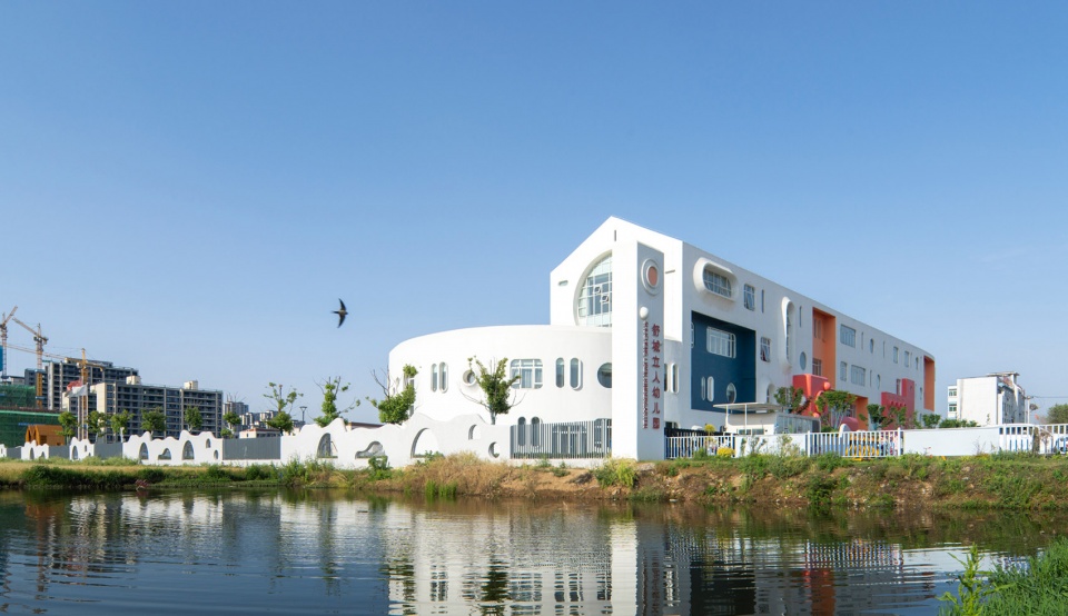 Shucheng Vitality Kindergarten China by Dika Architectural Design Centre