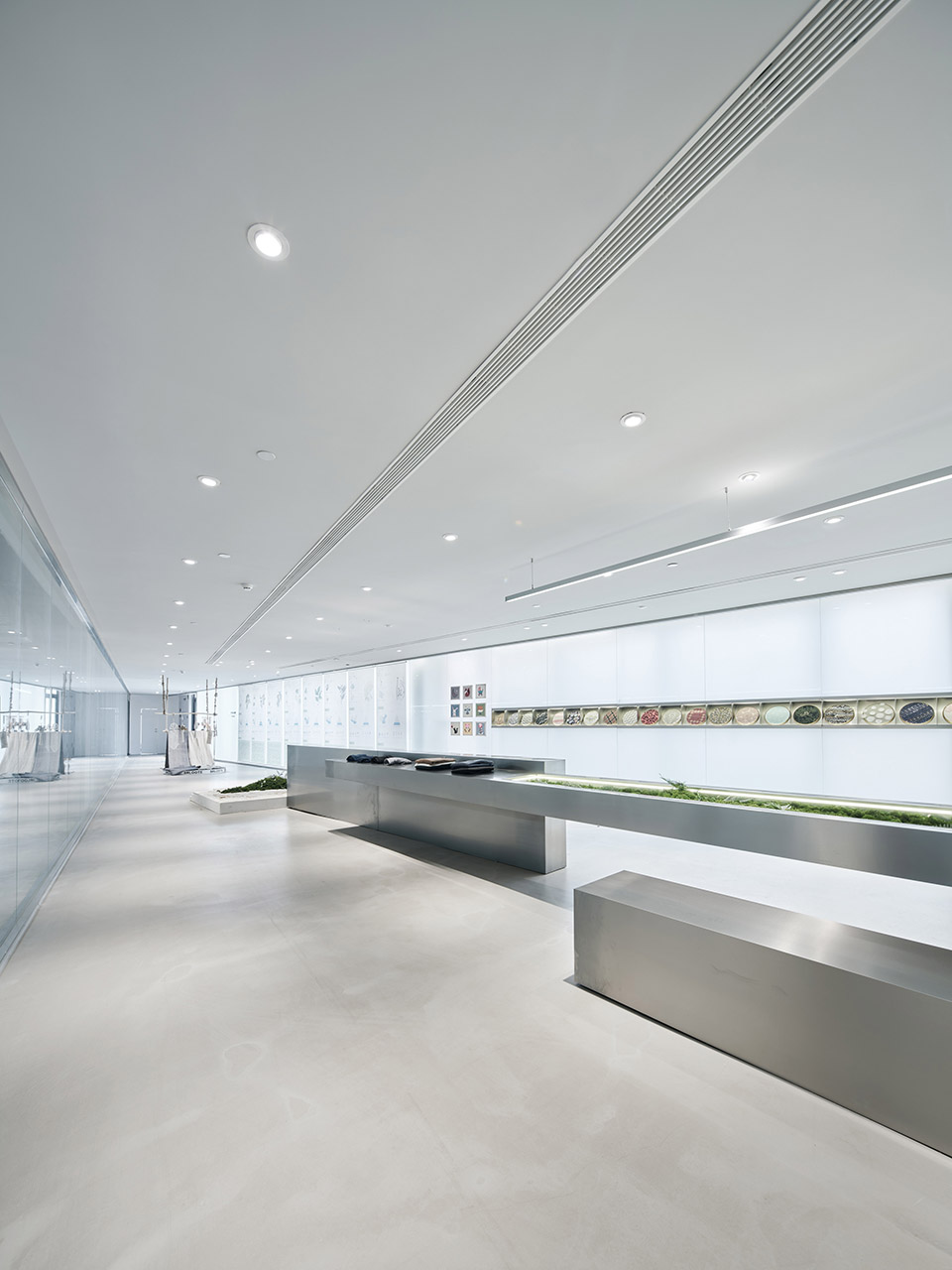 brloote headquarters by greater dog architects