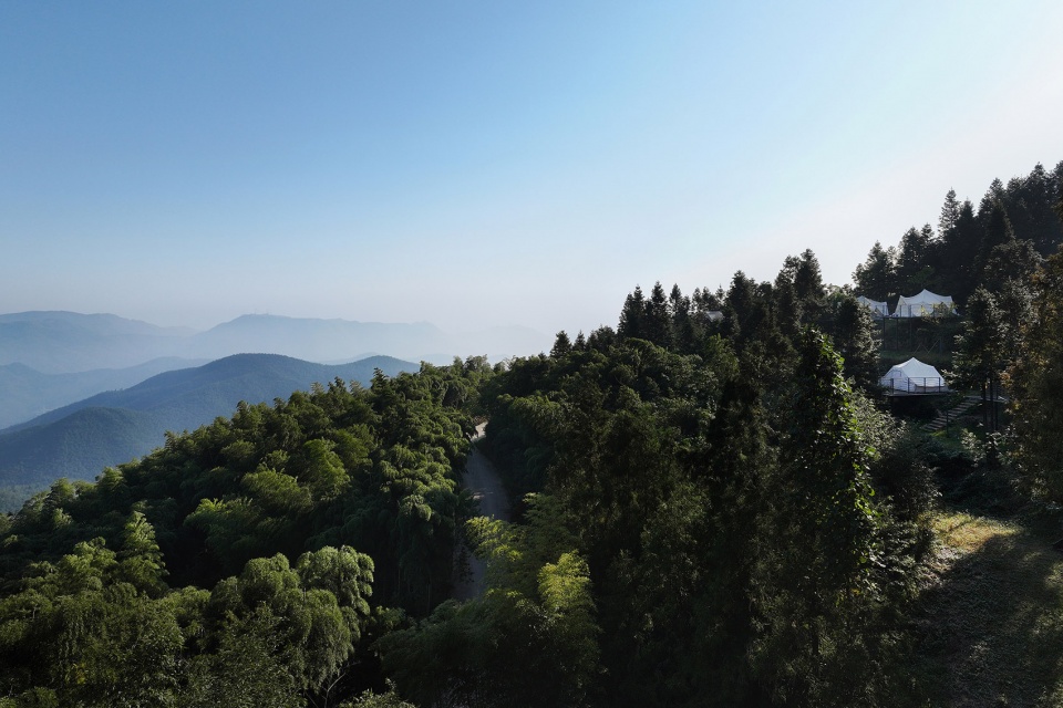 Refuge Moganshan China by Studio Ininches