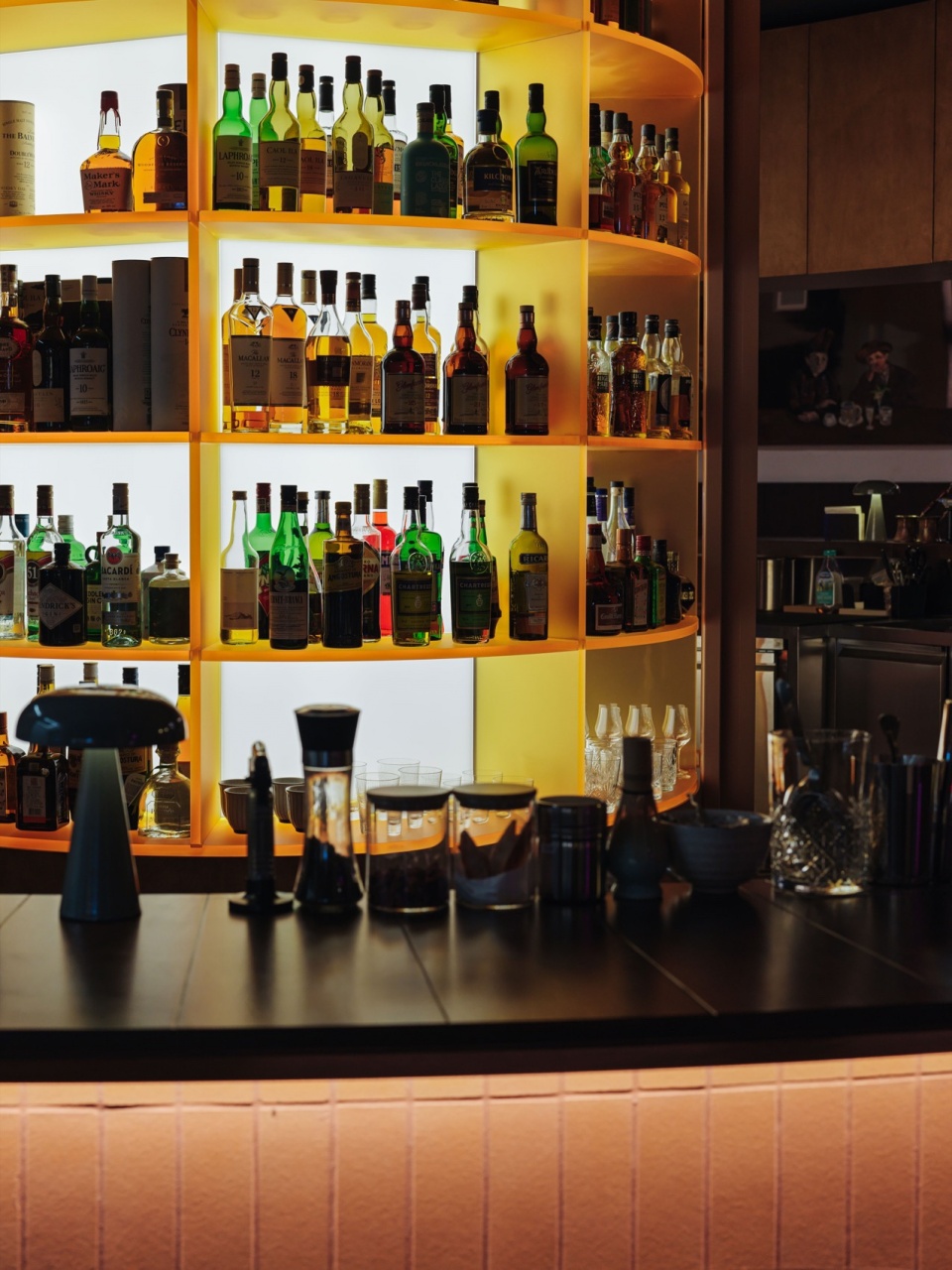 paral gallerybarcafe by atelier a