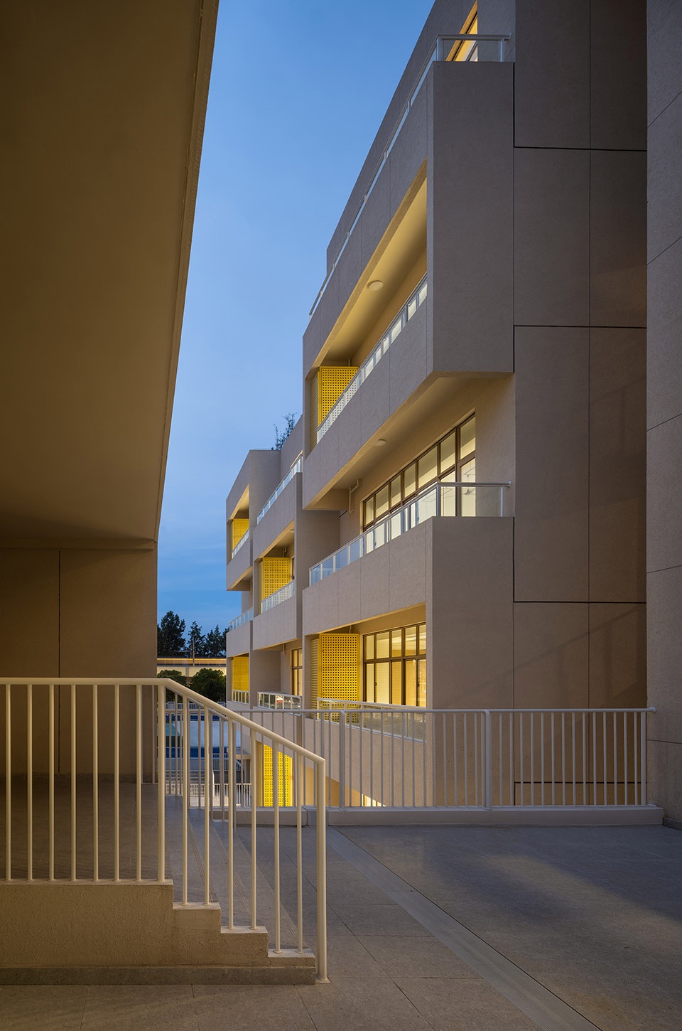 Wenqi Road Primary School by Rong Zhaohui Studio ZRADI