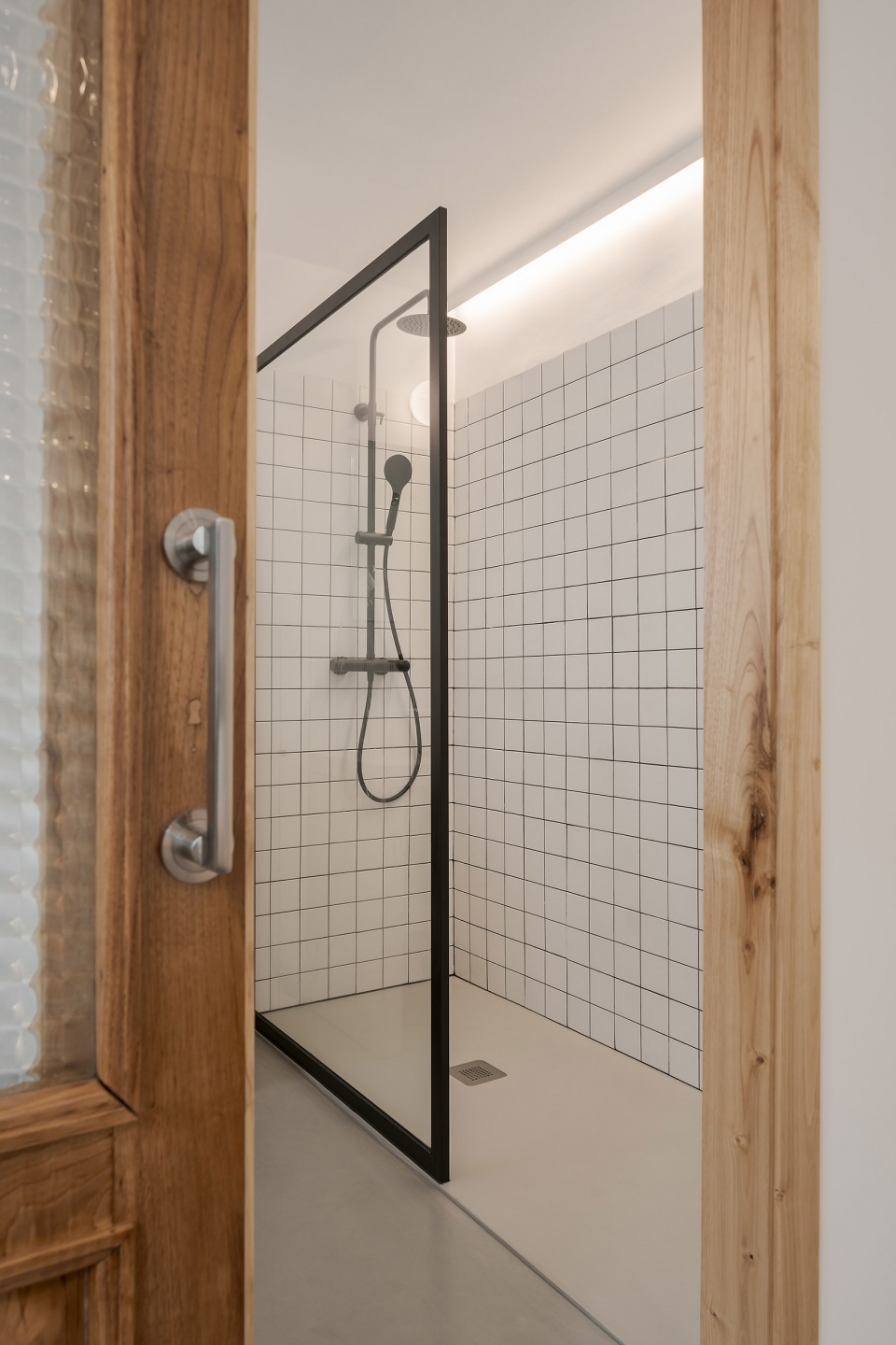andres muruais housing by nan arquitectos