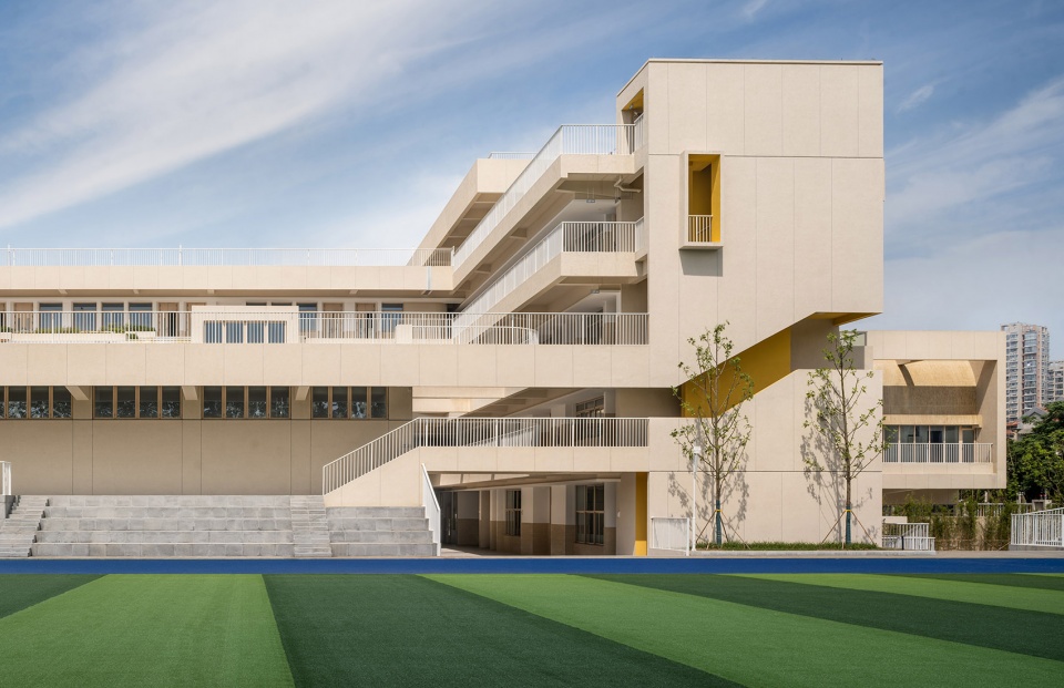 Wenqi Road Primary School by Rong Zhaohui Studio ZRADI