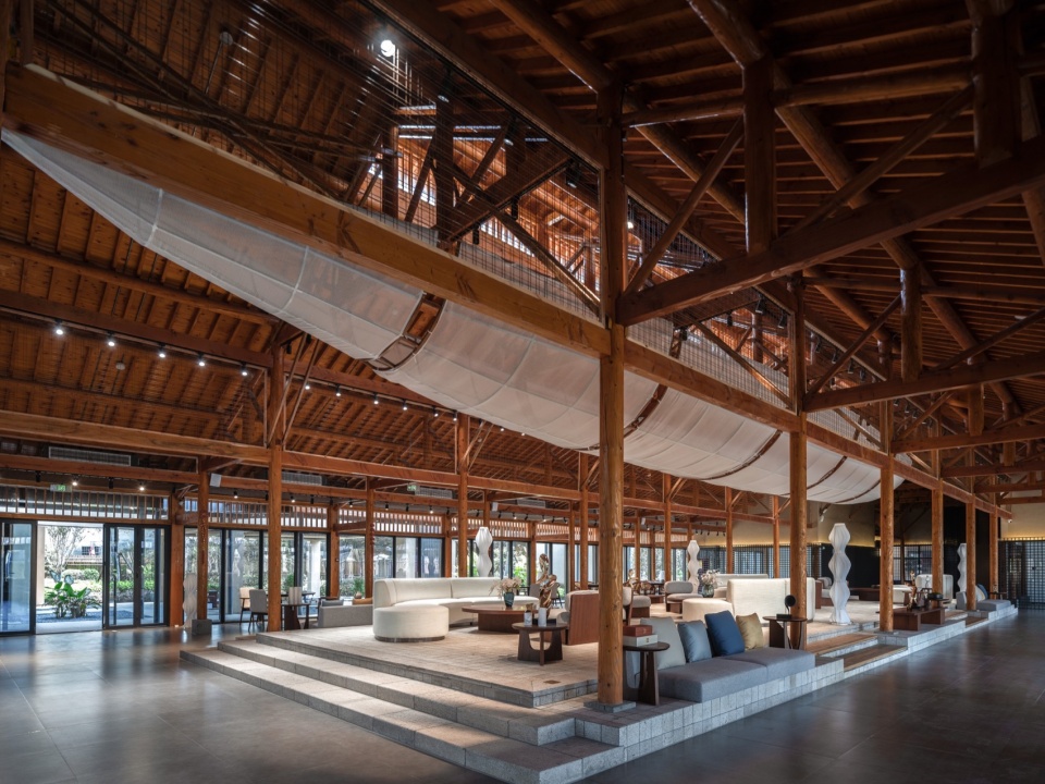 Jian Hotel by Office Canopy of Architecture