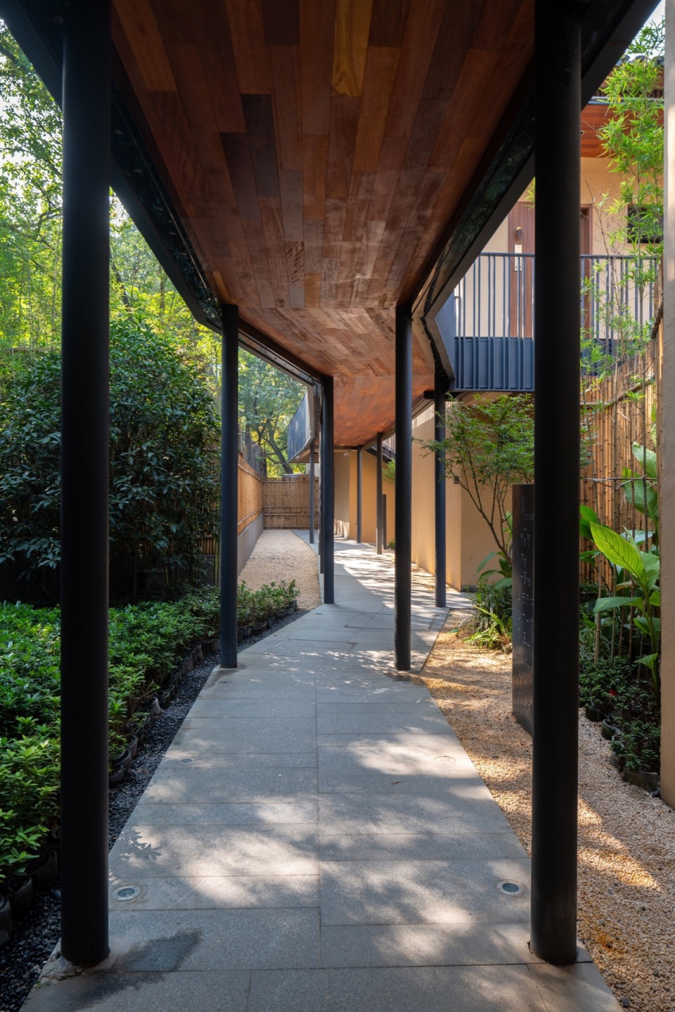 Jian Hotel by Office Canopy of Architecture