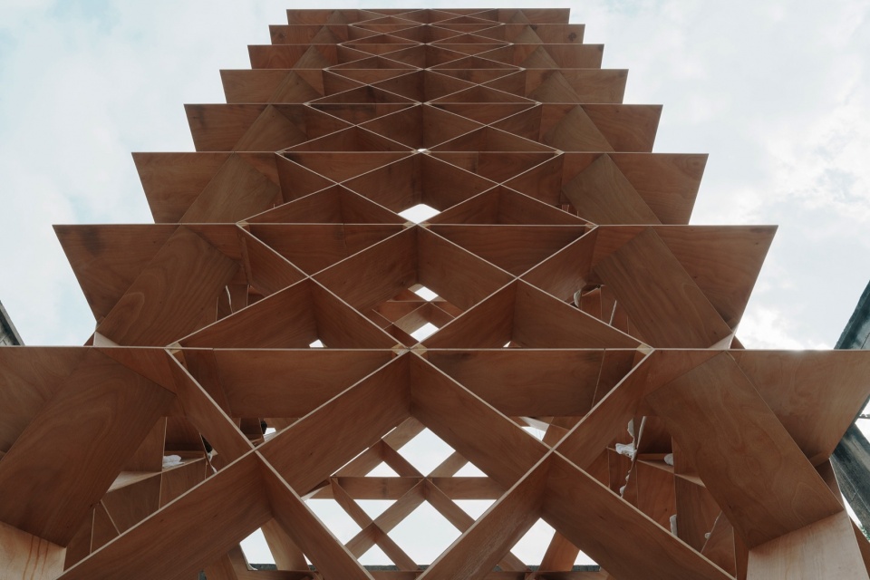 Wood Lace Tower by FCJZ - 谷德设计网