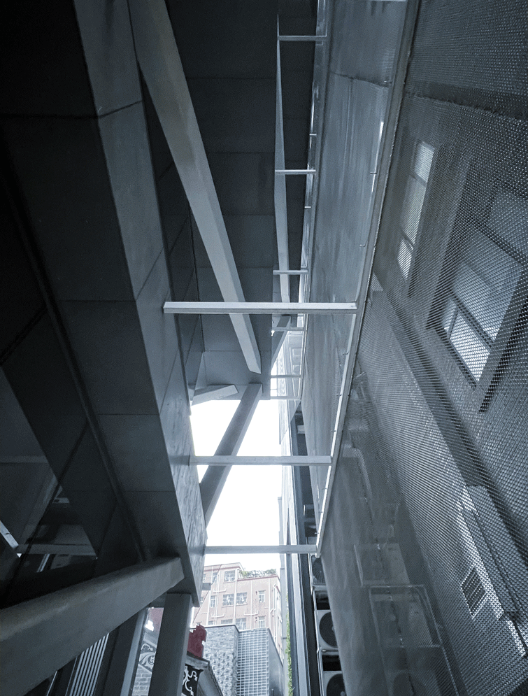 gif 缝隙空间 In between space ©华黎 HUA Li