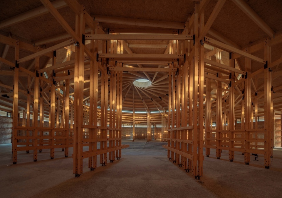 中环展架 © 金伟琦 prepared rehmannia root crafts exhibition hall by luo studio