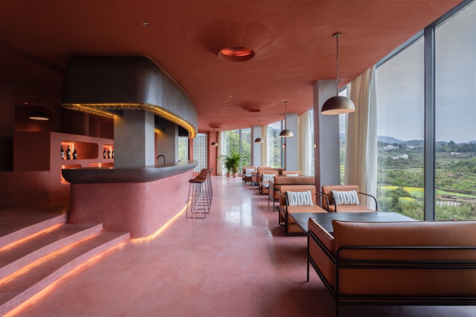 .不同高度空间带来不同体验Different Heights Creating Varied Spatial Experiences