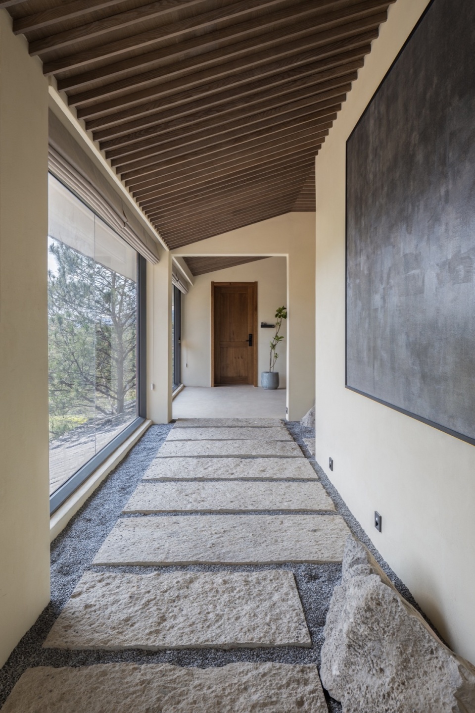 .室外场景室内化的走廊空间Outdoor Scenes Integrated into Indoor Corridor Spaces