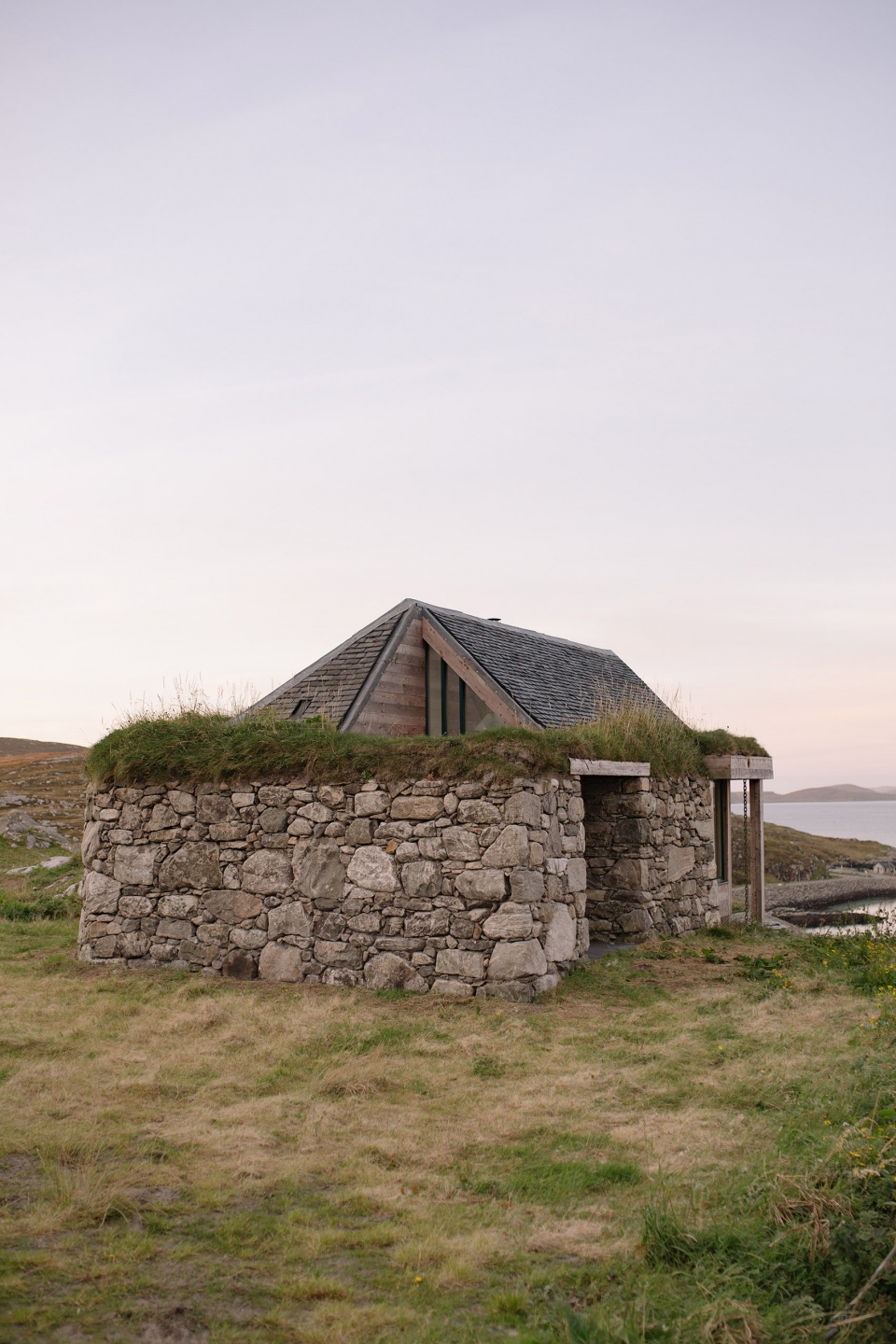 cruachan beag by bard architectures