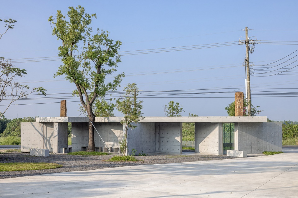 entry pavilion by mas