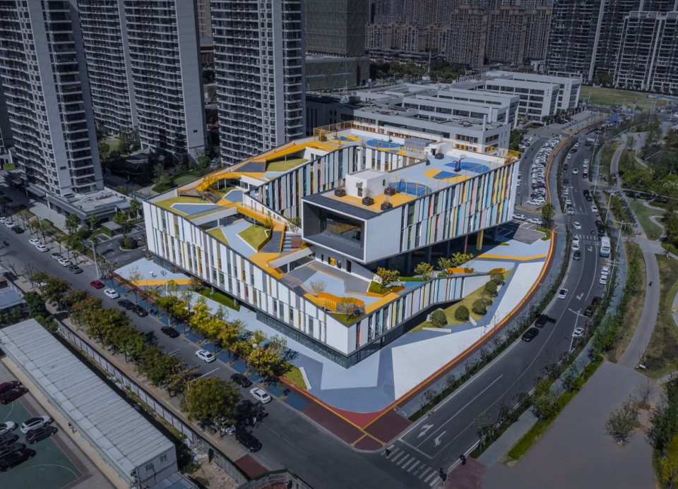 oct vanke century waterfront community service center by shuishi