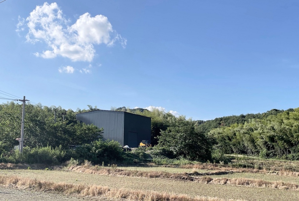 掩映在竹林中的帐篷营地酒店 建言建筑