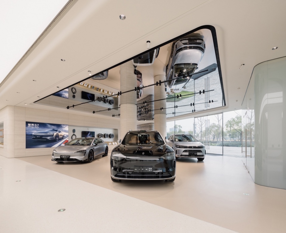new flagship store for huawei in shanghai by unstudio