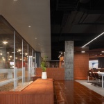 成都天府大悦城达根斯马术俱乐部 / 四周建筑