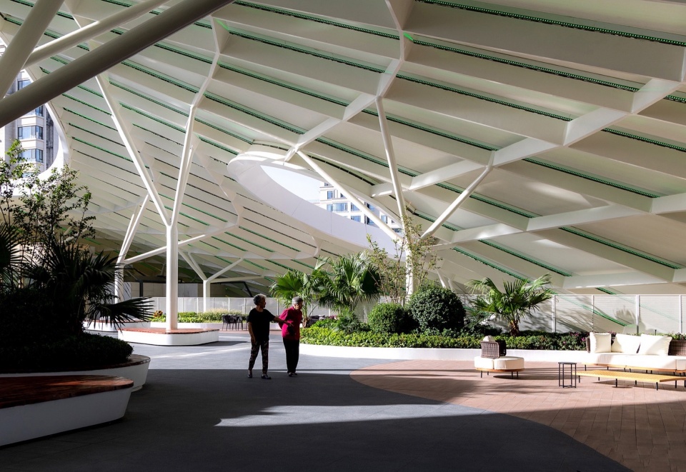 Landscape Design for Beijing Yan Garden Phase III Taikang Flagship Retirement Community by HOPE DESIGN