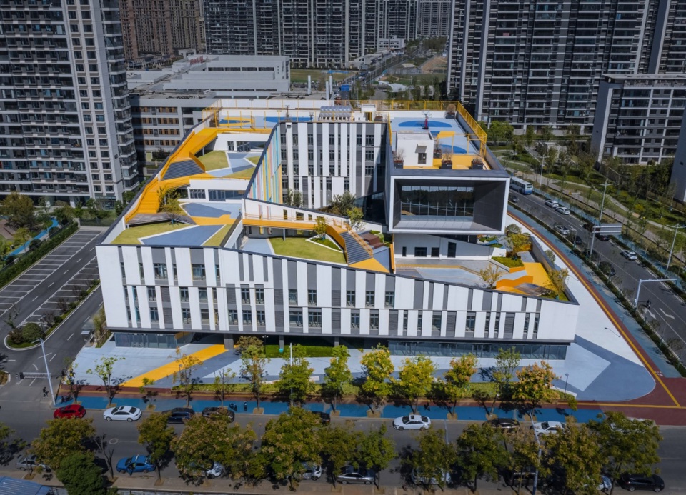 oct vanke century waterfront community service center by shuishi