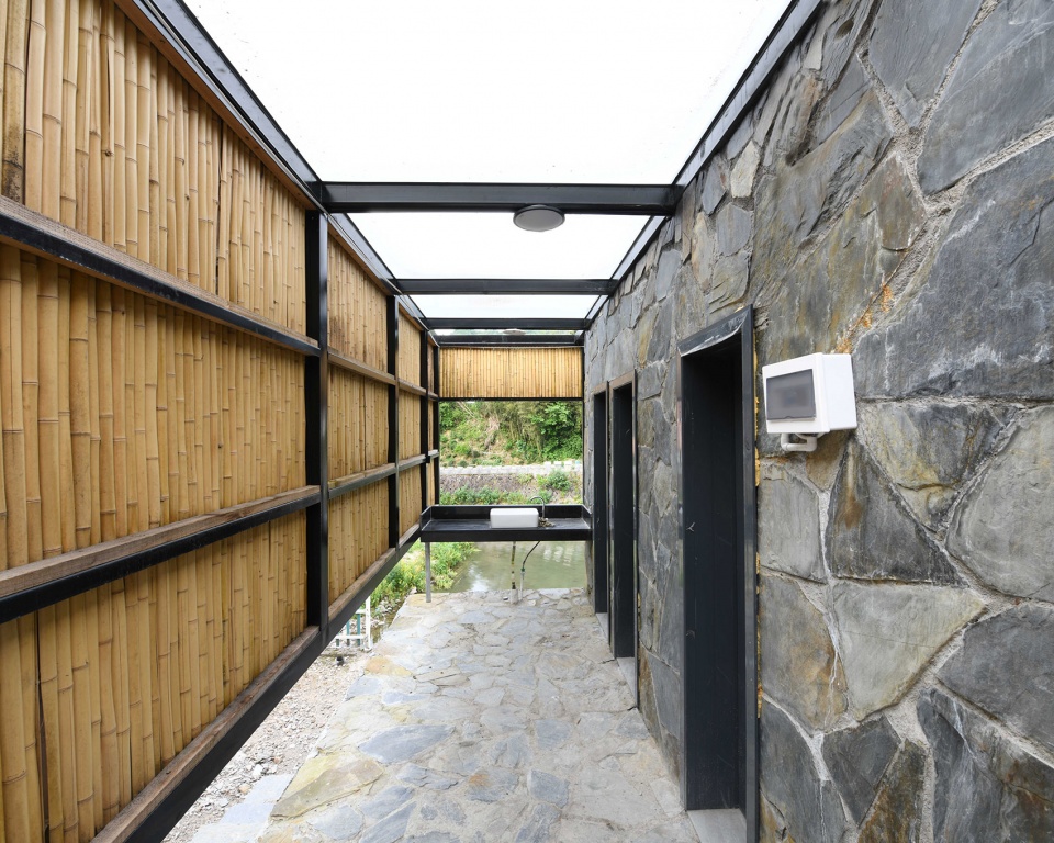 public toilet in dalinggen village by aerobic architecture songyang yuankun construction
