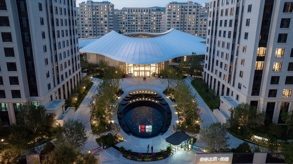 Landscape Design for Beijing Yan Garden Phase III Taikang Flagship Retirement Community by HOPE DESIGN